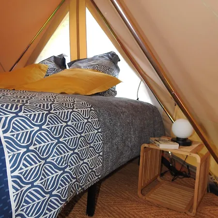 Luxury tent Domaine Les Secrets De La Nature