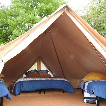 Luxury tent Domaine Les Secrets De La Nature Savignac-Ledrier